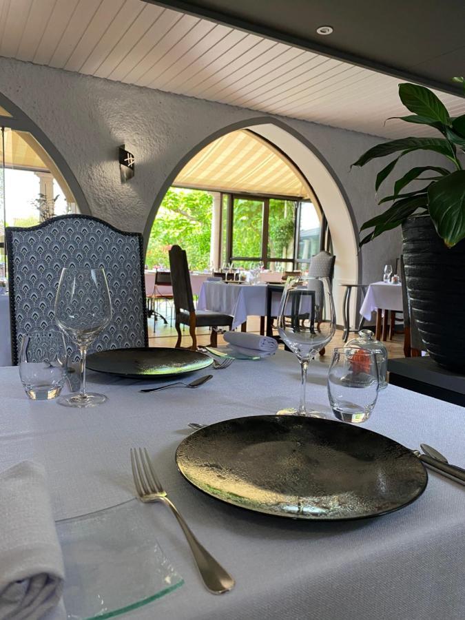Hotel Logis Des Ducs Duras
