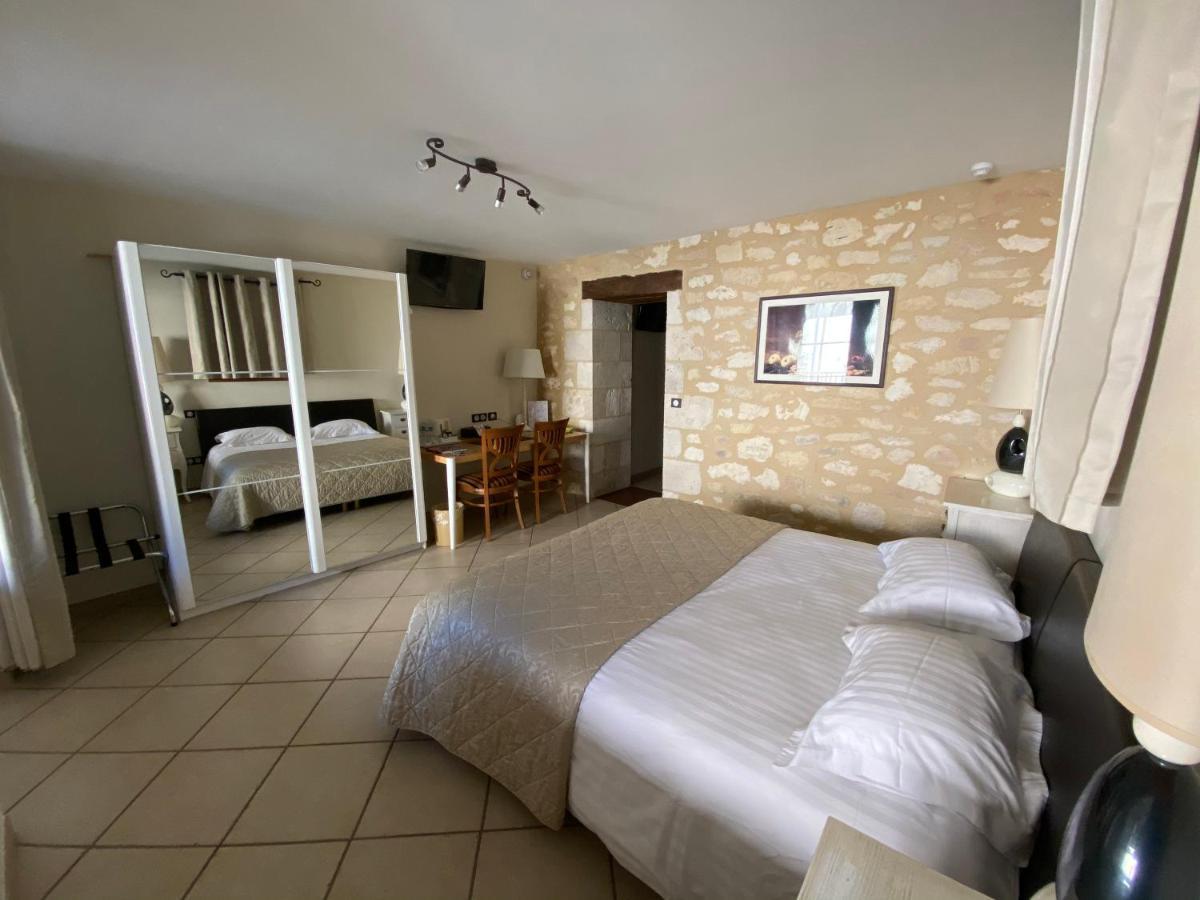 Hotel Logis Des Ducs 3*