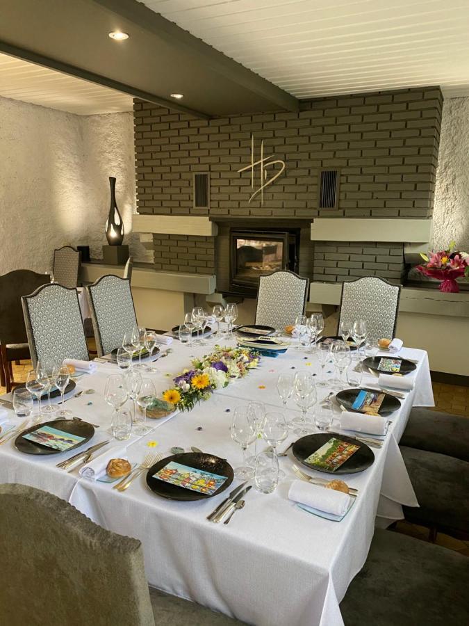 Hotel Logis Des Ducs 3*